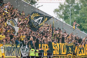 Aachen Fans feiern in Essen 03.08.2024