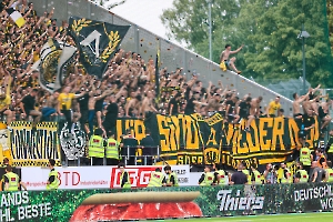 Aachen Fans feiern in Essen 03.08.2024