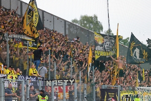 Torjubel Aachen Fans in Essen 03.08.2024