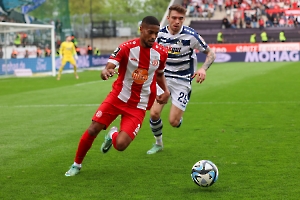 Isaiah Young, Joshua Bitter Rot-Weiss Essen vs. MSV Duisburg Spielfotos 07.04.2024