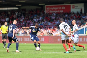 Malek Fakhro Rot Weiß Oberhausen - MSV Duisburg Spielfotos 10.08.2024