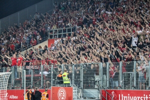 RWE Fans West Rot-Weiss Essen vs. VfB Homberg 10-09-2021 Spielfotos