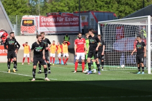 Rot-Weiss Essen vs. Borussia Mönchengladbach U23 Spielfotos 16-04-2022