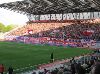 RWE Westtribühne mit Ultras Banner 