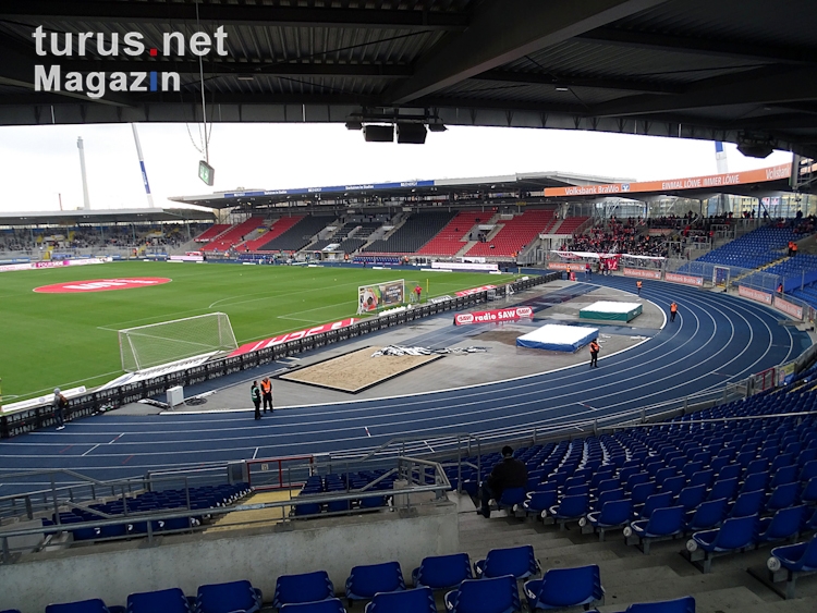 Foto: Eintracht Braunschweig vs. 1. FC Kaiserslautern ...