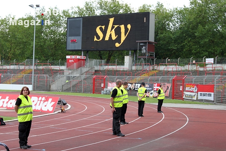 Foto Sky Auf Der Anzeigetafel Im Stadion Niederrhein Bilder Von Rot Weiss Oberhausen Turus Net Magazin