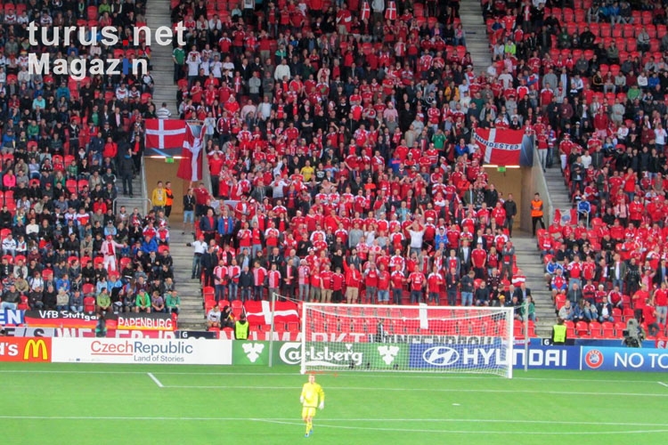 Foto: Deutschland vs. Dänemark, U21 - Bilder von Fans der ...