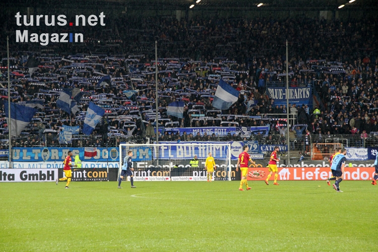 Foto: VfL Bochum feiert 4:0 Sieg über Paderborn - Bilder ...