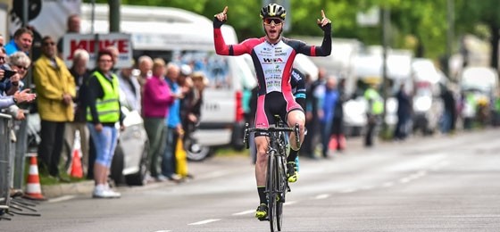 Erster Etappensieger der Tour de Berlin ist der Österreicher Lukas Schlemmer