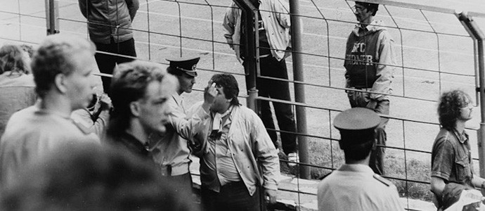 Stadionpartisanen nachgeladen - Fußballfans und Hooligans in der DDR